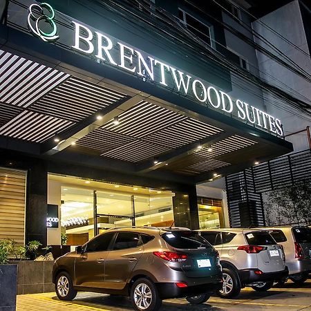 Brentwood Suites Manila Exterior foto